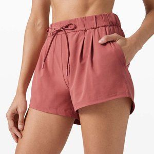 Lululemon | Stroll at Sundown Short 3" | Cherry
